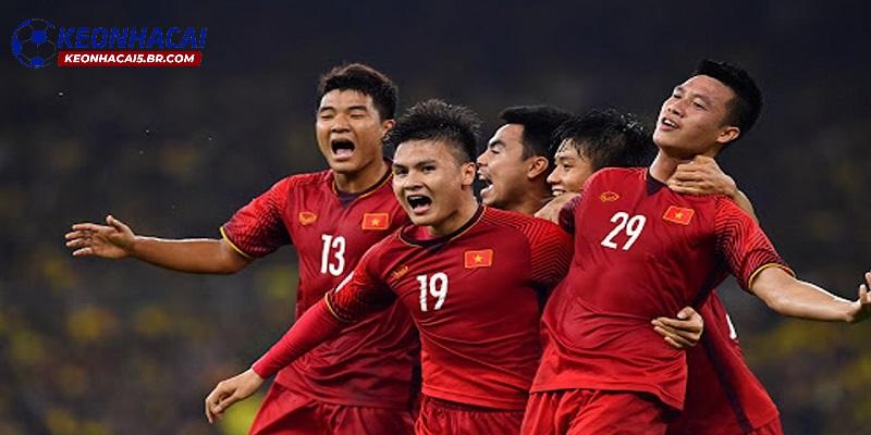 Những điều cần biết về bóng đá Việt Nam hiện tại